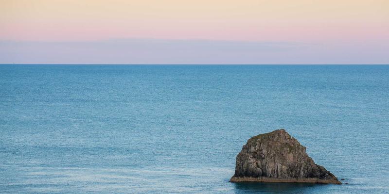 从负重到智能：绿洲狐背包如何重塑徒步体验与户外装备发展