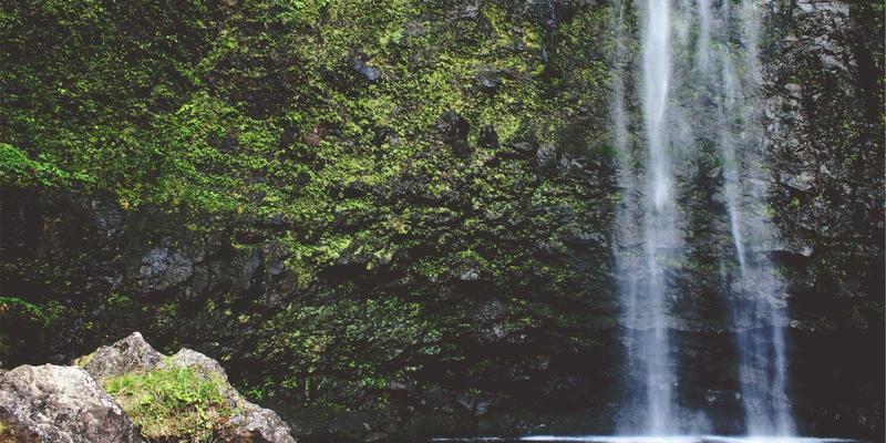 户外装备指南：如何选择专业登山背包？Oasis Fox背包实测解析